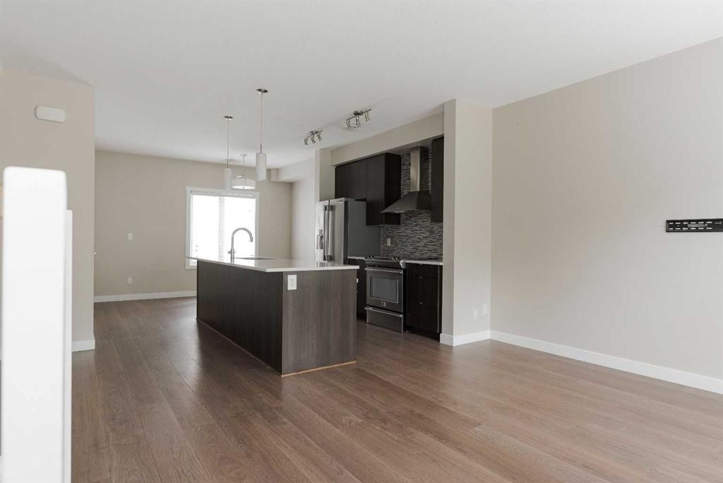 44-141 Fontaine Crescent, Fort Mcmurray, AB - Indoor Photo Showing Kitchen With Upgraded Kitchen