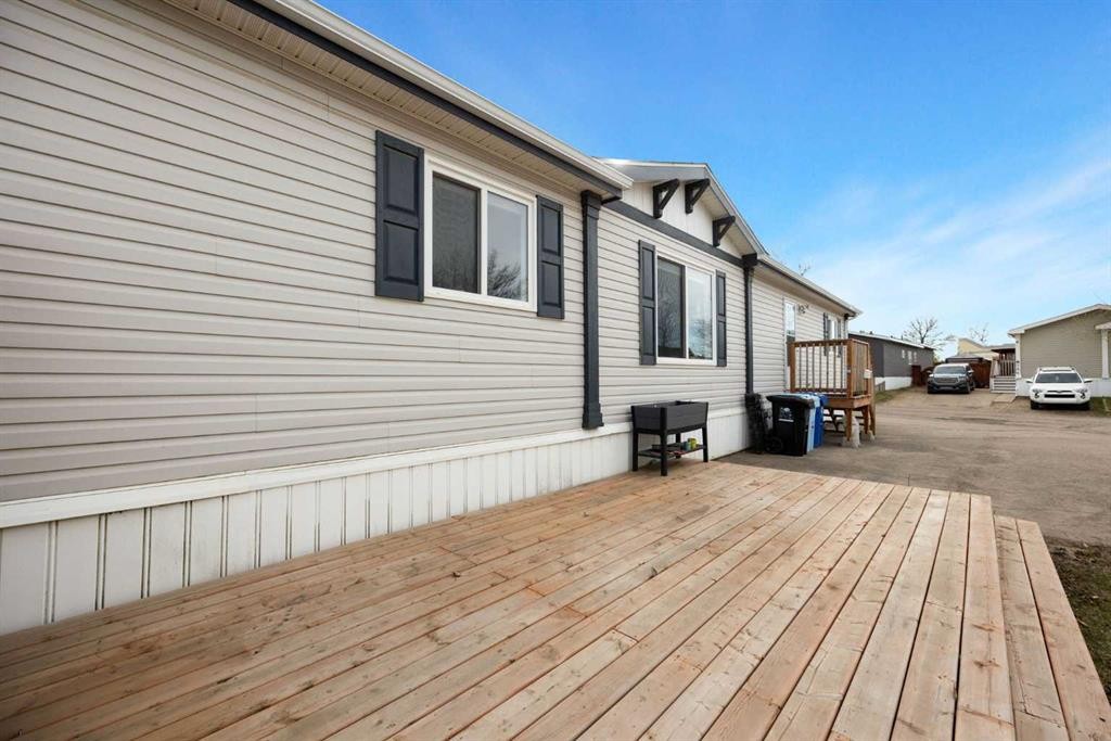 161 Grey Crescent, Fort Mcmurray, AB - Outdoor With Deck Patio Veranda With Exterior