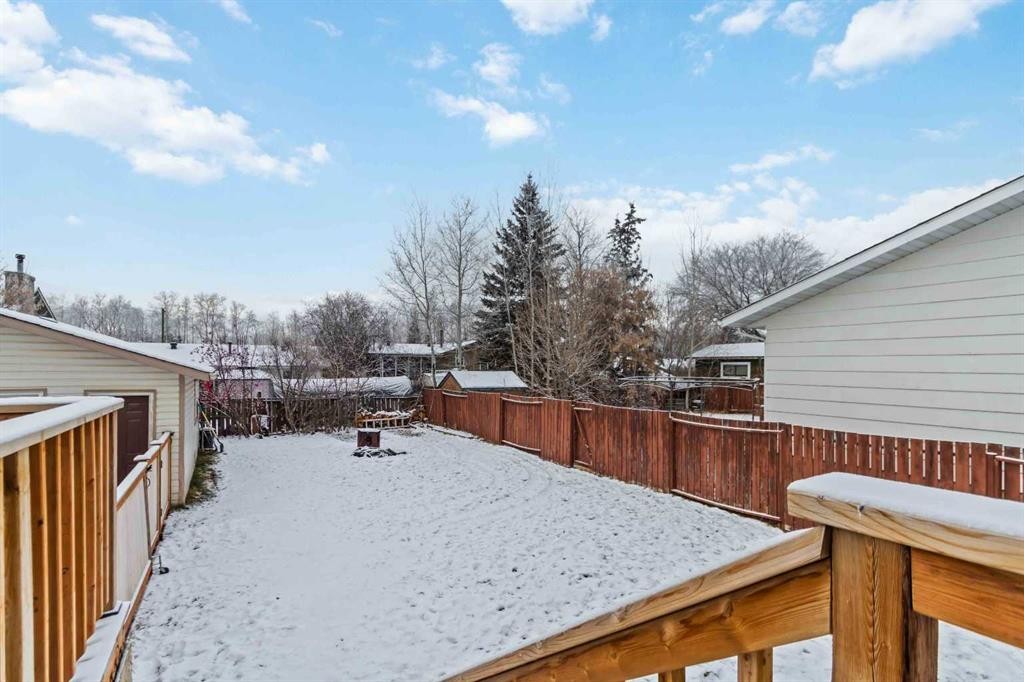 237 Cochrane Crescent, Fort Mcmurray, AB - Outdoor