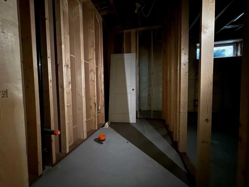 209 Walnut Crescent, Fort Mcmurray, AB - Indoor Photo Showing Other Room