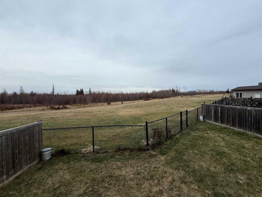 209 Walnut Crescent, Fort Mcmurray, AB - Outdoor With View