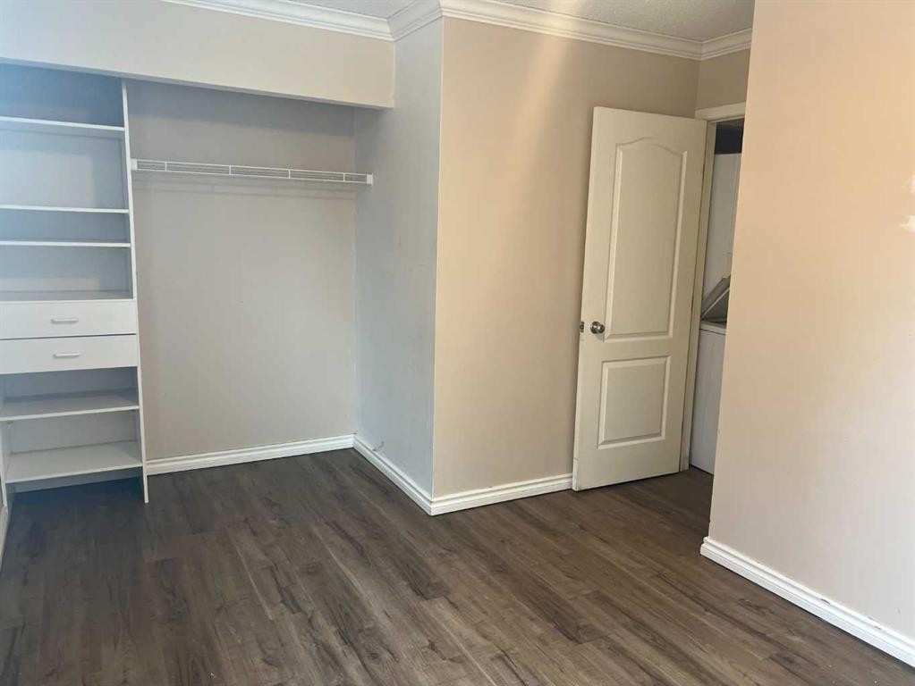 893 Timberline, Fort Mcmurray, AB - Indoor