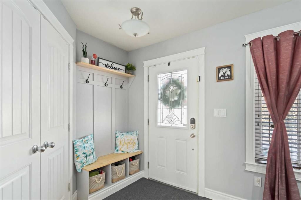 182 Crabapple Way, Fort Mcmurray, AB - Indoor Photo Showing Other Room