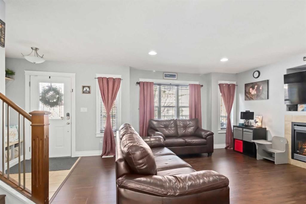 182 Crabapple Way, Fort Mcmurray, AB - Indoor Photo Showing Living Room With Fireplace