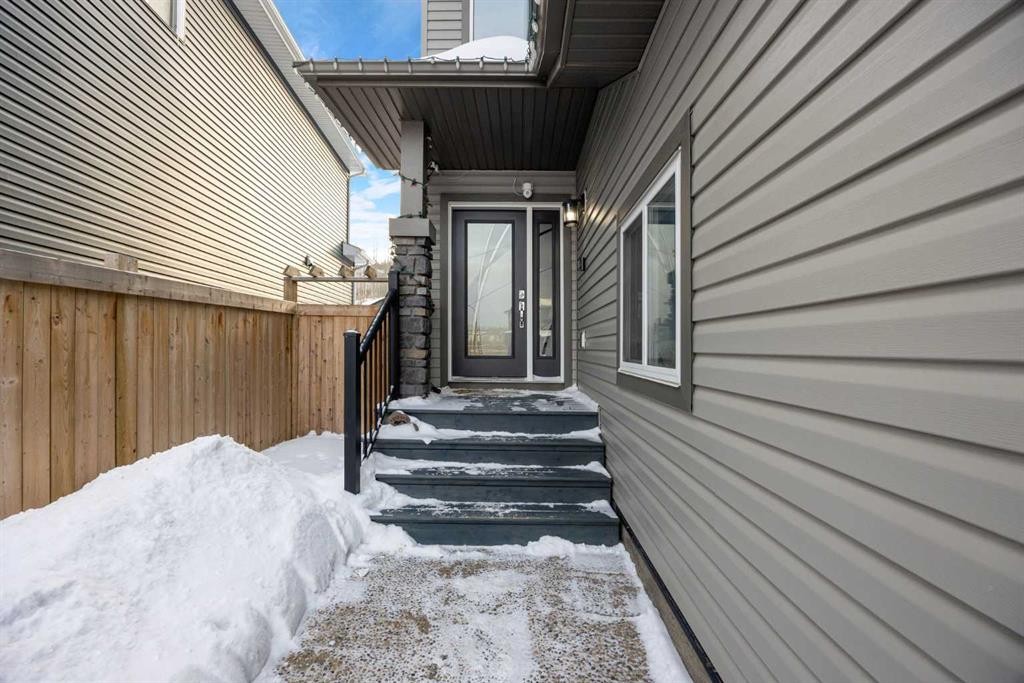 141 Pearson Drive, Fort Mcmurray, AB - Outdoor