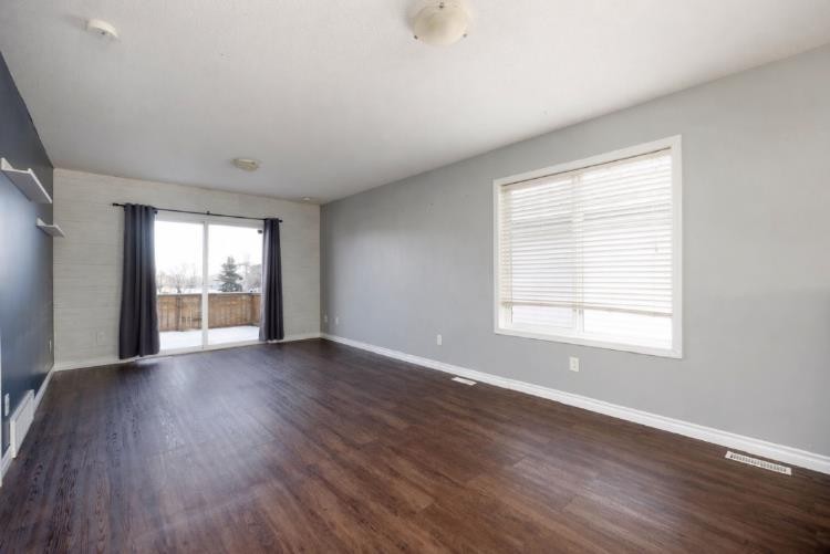 128 Parry Crescent, Fort Mcmurray, AB - Indoor Photo Showing Other Room
