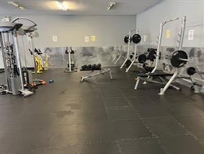 3209-200 Lougheed Drive, Fort Mcmurray, AB - Indoor Photo Showing Gym Room