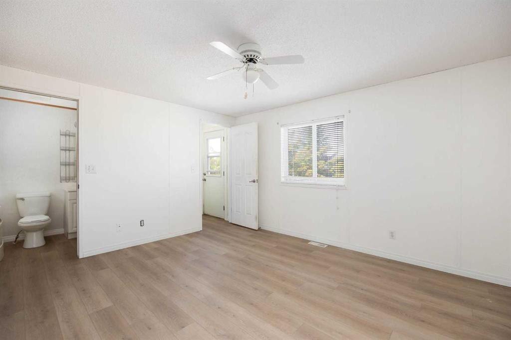 465 Harpe Way, Fort Mcmurray, AB - Indoor Photo Showing Other Room
