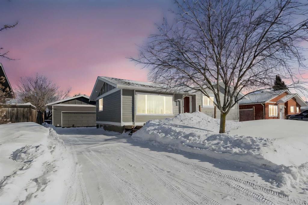 208 Silica Place, Fort Mcmurray, AB - Outdoor