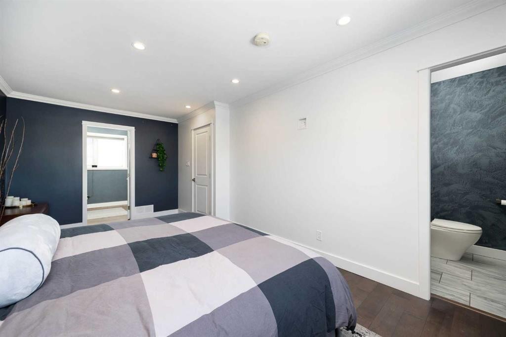 208 Silica Place, Fort Mcmurray, AB - Indoor Photo Showing Bedroom