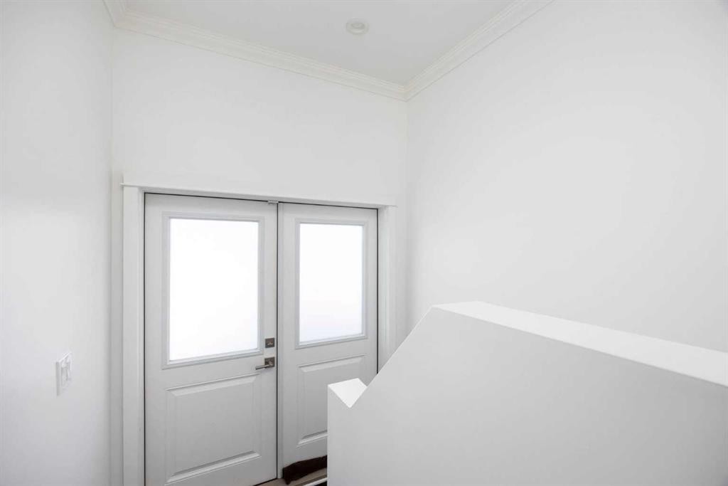 208 Silica Place, Fort Mcmurray, AB - Indoor Photo Showing Other Room