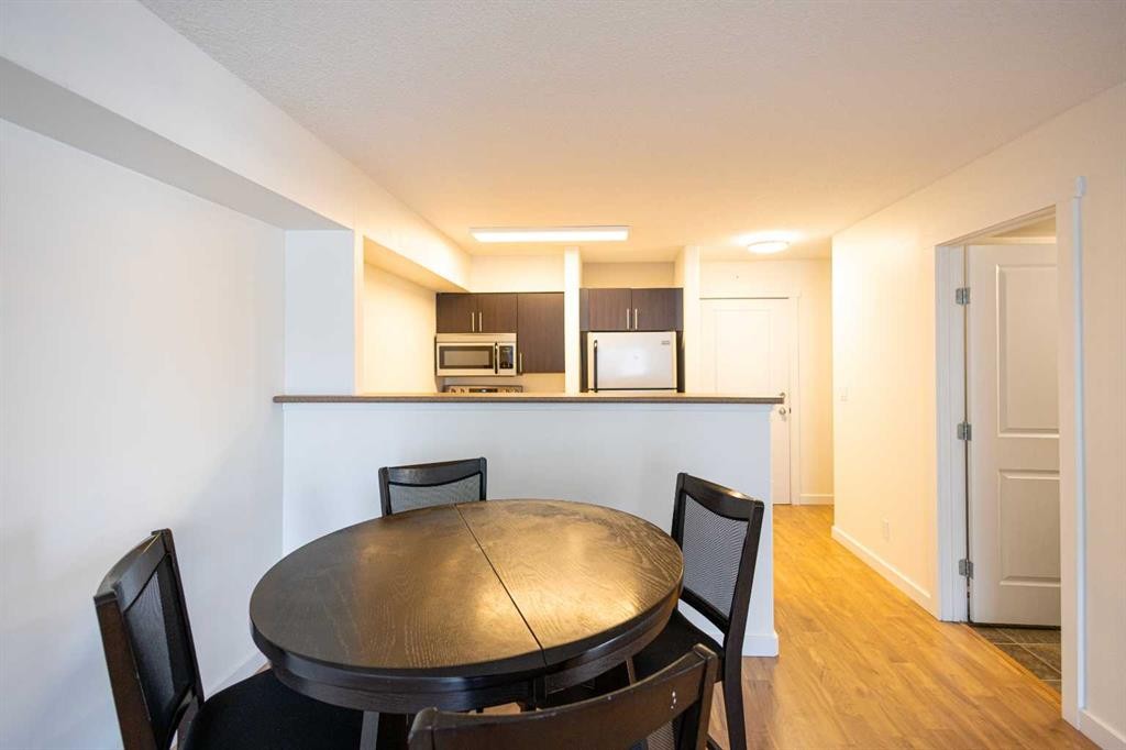 208-234 Stony Mountain Road, Anzac, AB - Indoor Photo Showing Dining Room