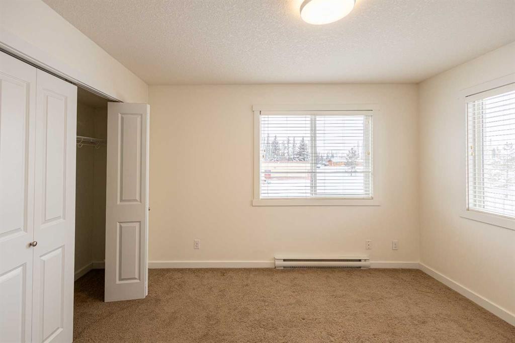 208-234 Stony Mountain Road, Anzac, AB - Indoor Photo Showing Other Room