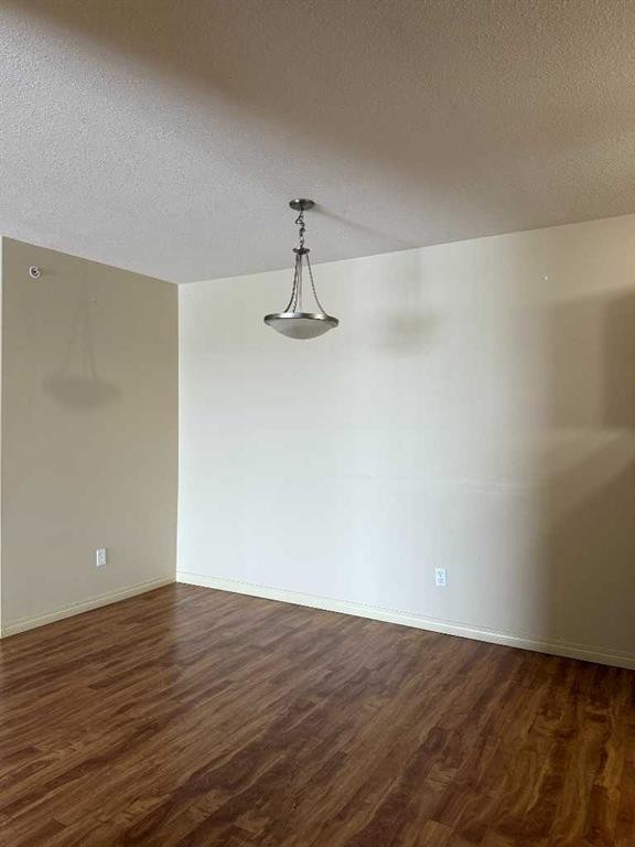 1410-200 Lougheed Drive, Fort Mcmurray, AB - Indoor Photo Showing Other Room