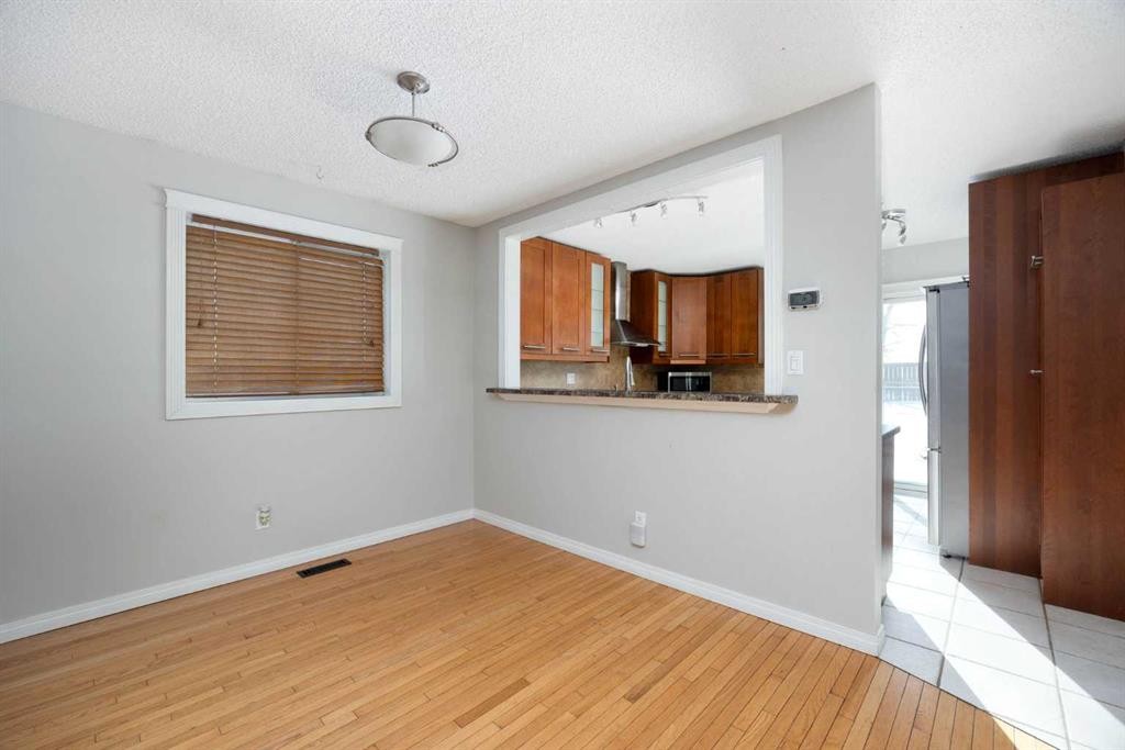 189 Farrell Crescent, Fort Mcmurray, AB - Indoor Photo Showing Other Room