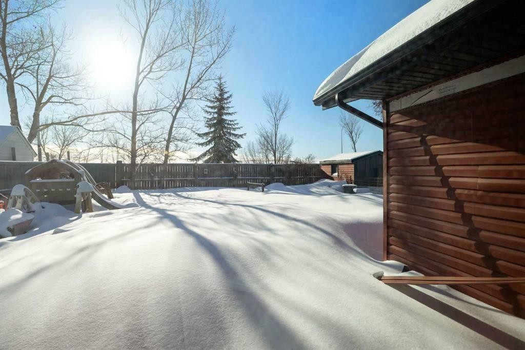 189 Farrell Crescent, Fort Mcmurray, AB - Outdoor