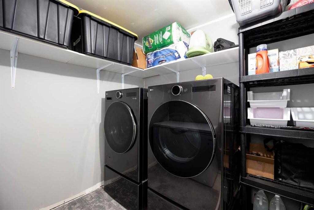 157 Beaumont Crescent, Fort Mcmurray, AB - Indoor Photo Showing Laundry Room