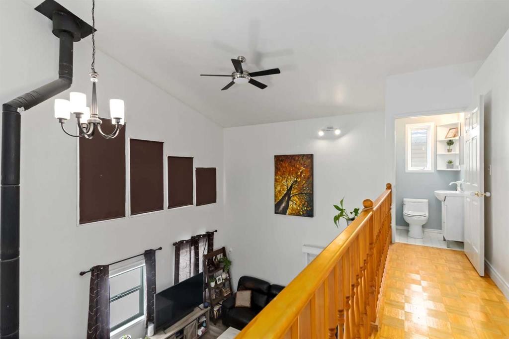 54 Poplar Crescent, Gregoire Lake Estates, AB - Indoor Photo Showing Bedroom