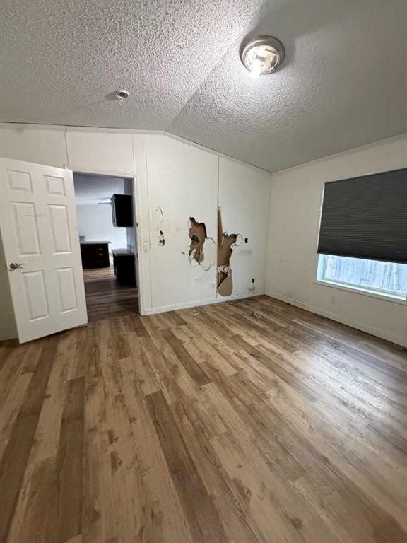 125 Jackpine Way, Fort Mcmurray, AB - Indoor Photo Showing Other Room