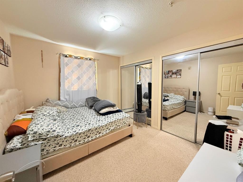 1208-200 Lougheed Drive, Fort Mcmurray, AB - Indoor Photo Showing Bedroom