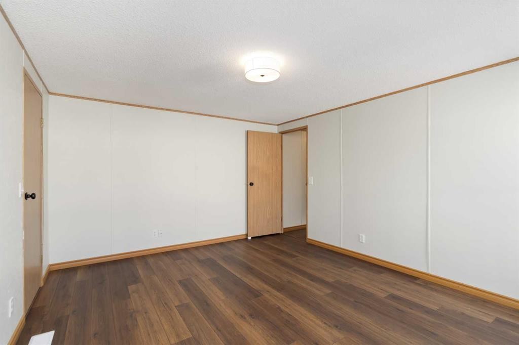 271 Cree Road, Fort Mcmurray, AB - Indoor Photo Showing Other Room