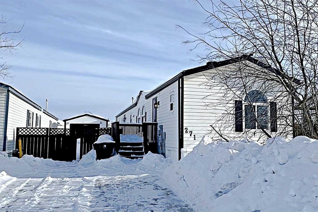 271 Cree Road, Fort Mcmurray, AB - Outdoor