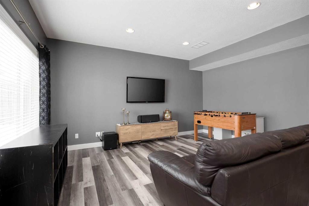 362 Pacific Crescent, Fort Mcmurray, AB - Indoor