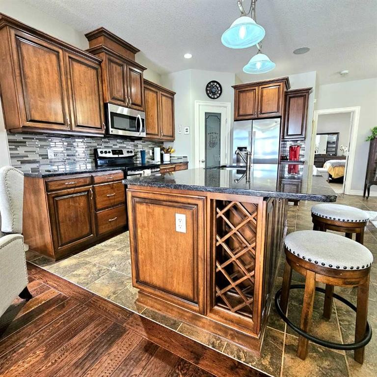 307 Highland Way, Lac La Biche, AB - Indoor Photo Showing Kitchen