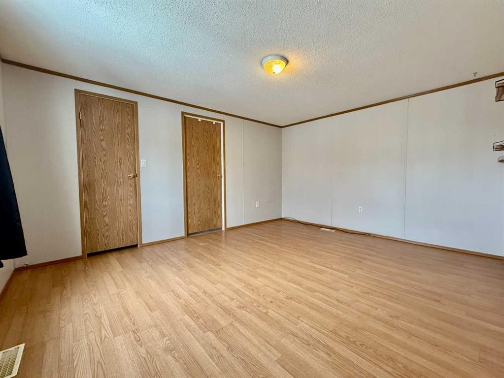 116 Cokerill Crescent, Fort Mcmurray, AB - Indoor Photo Showing Other Room