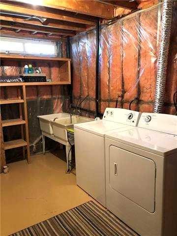 9105 96 Ave, Lac La Biche, AB - Indoor Photo Showing Laundry Room