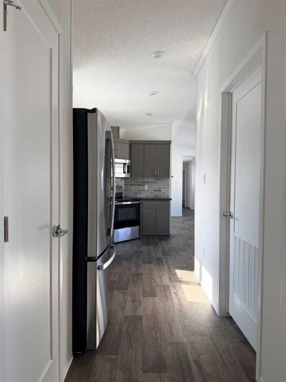 140 Caouette Crescent, Fort Mcmurray, AB - Indoor Photo Showing Kitchen