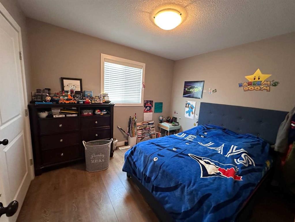 9632 100 Avenue, Lac La Biche, AB - Indoor Photo Showing Bedroom