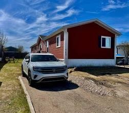145 Caouette Crest, Fort Mcmurray, AB - Outdoor