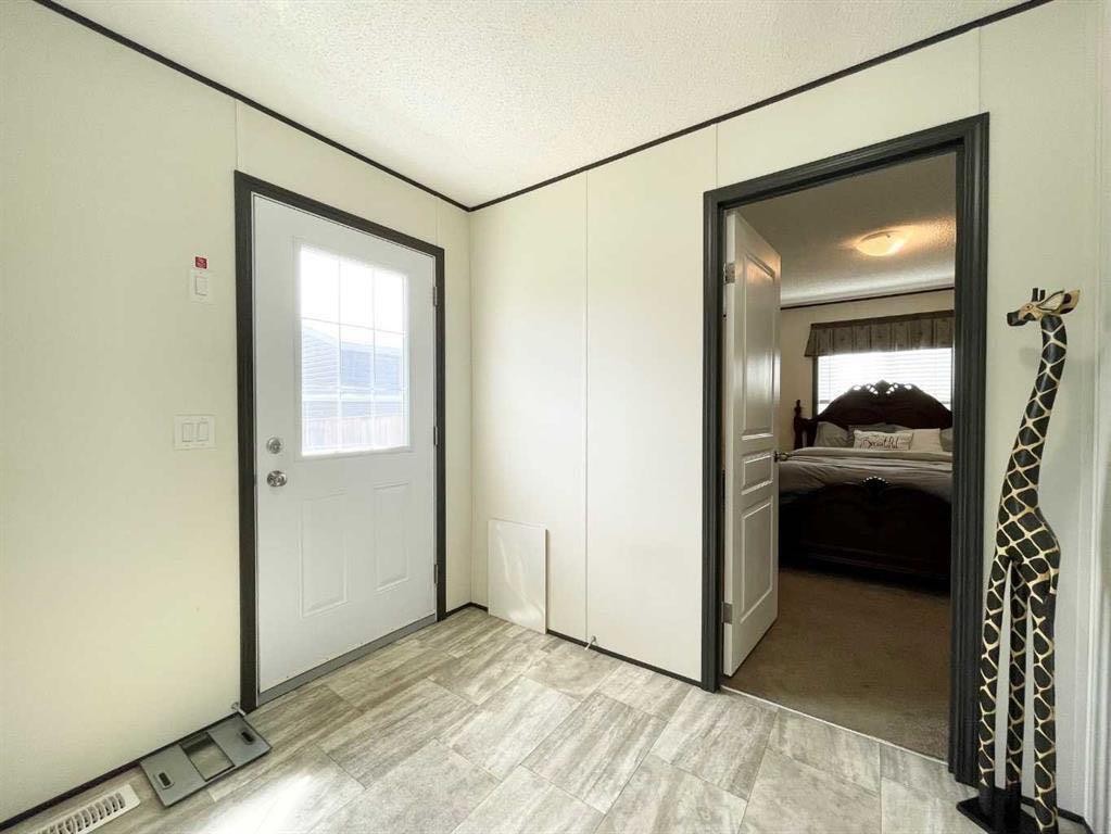 145 Caouette Crest, Fort Mcmurray, AB - Indoor Photo Showing Other Room