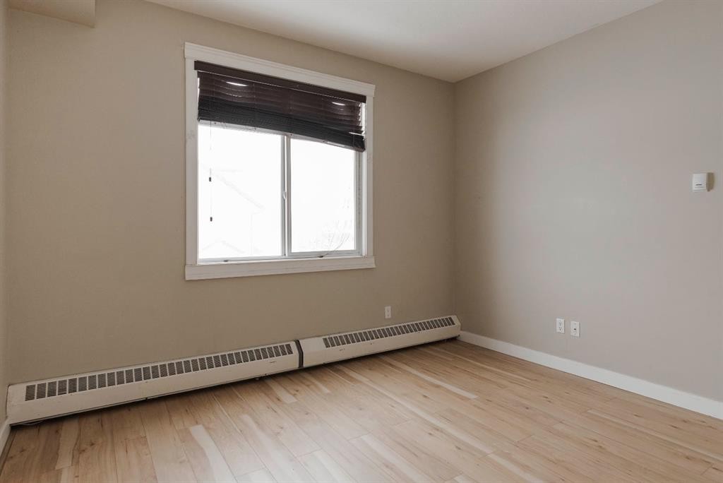 204-100 Denholm Gate, Fort Mcmurray, AB - Indoor Photo Showing Other Room