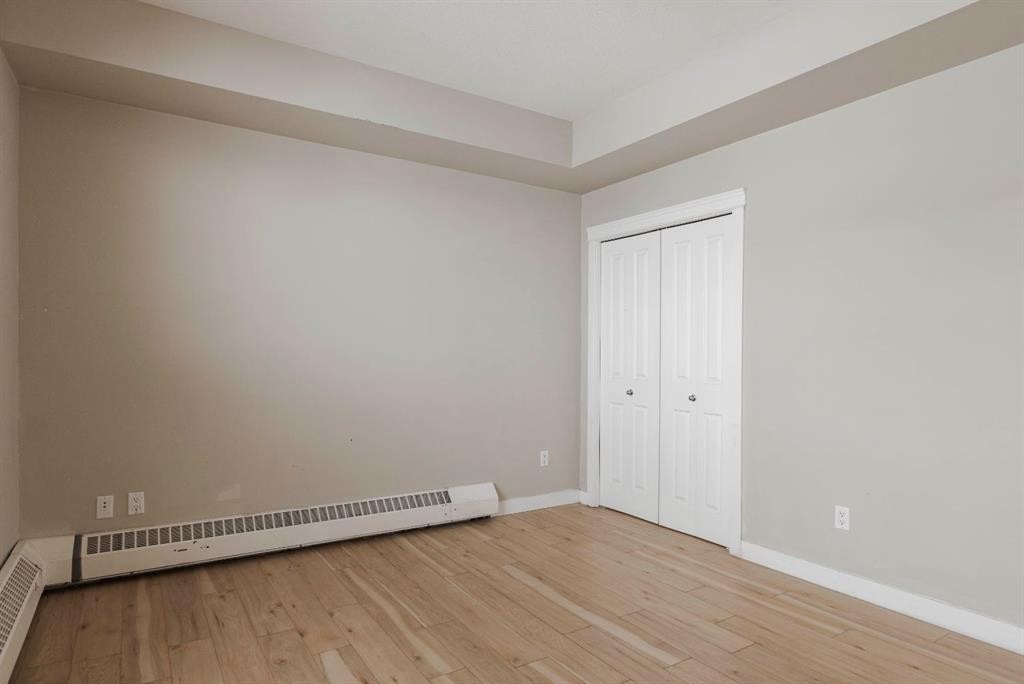 204-100 Denholm Gate, Fort Mcmurray, AB - Indoor Photo Showing Other Room