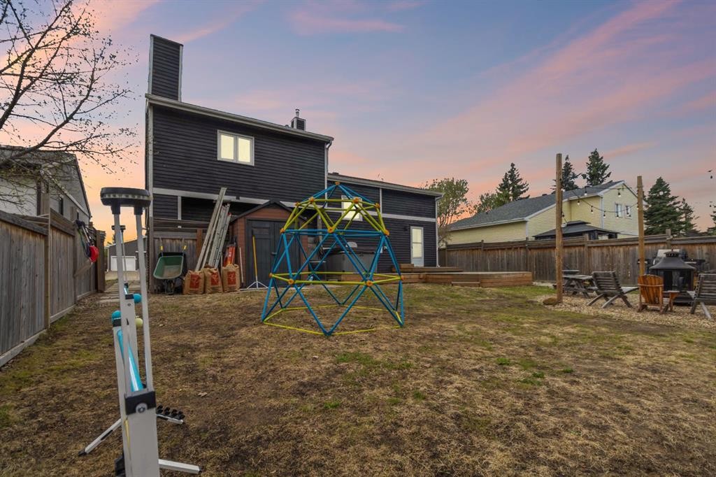 189 Brooks Place, Fort Mcmurray, AB