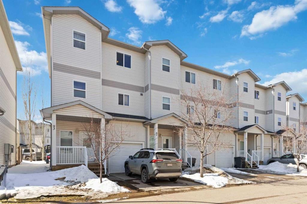 93-313 Millennium Drive, Fort Mcmurray, AB - Outdoor With Facade