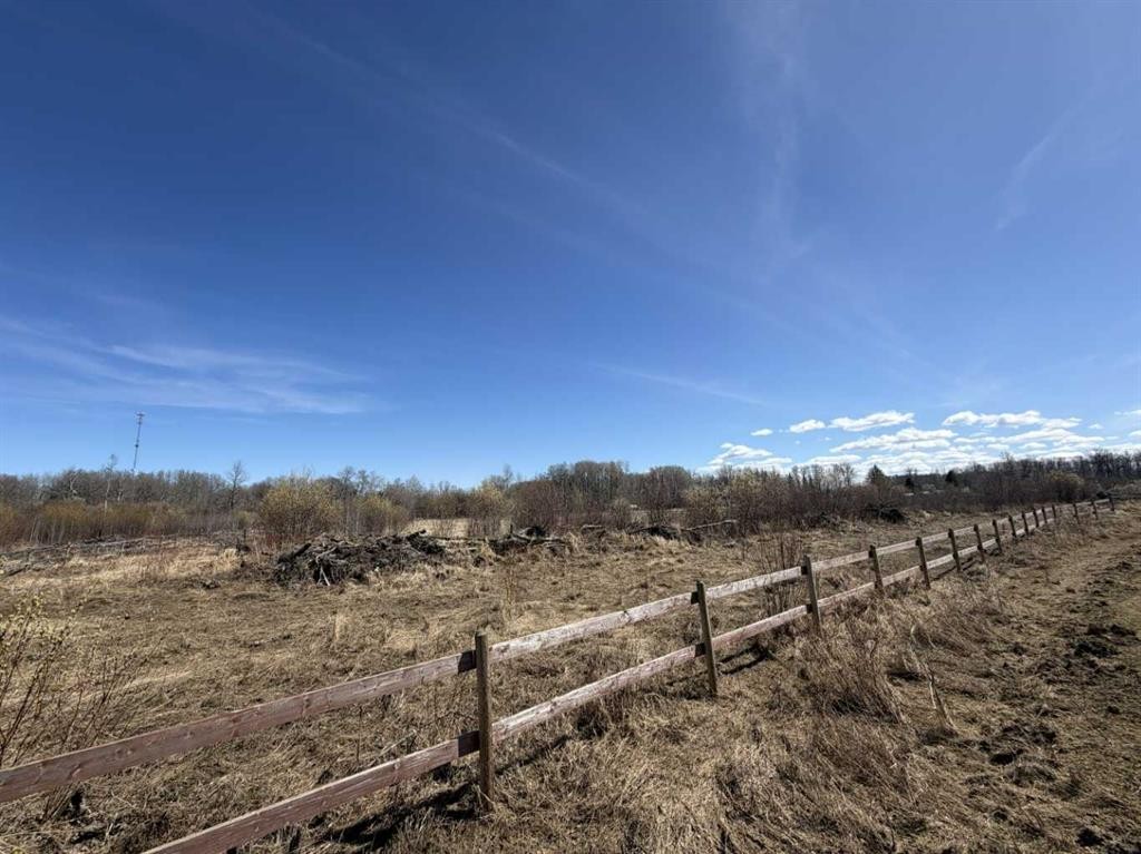 10014B 2 Highway, Kinuso, AB - Outdoor With View