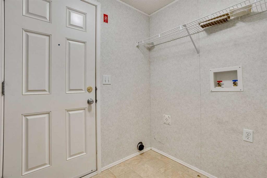 377 Ash Way, Fort Mcmurray, AB - Indoor