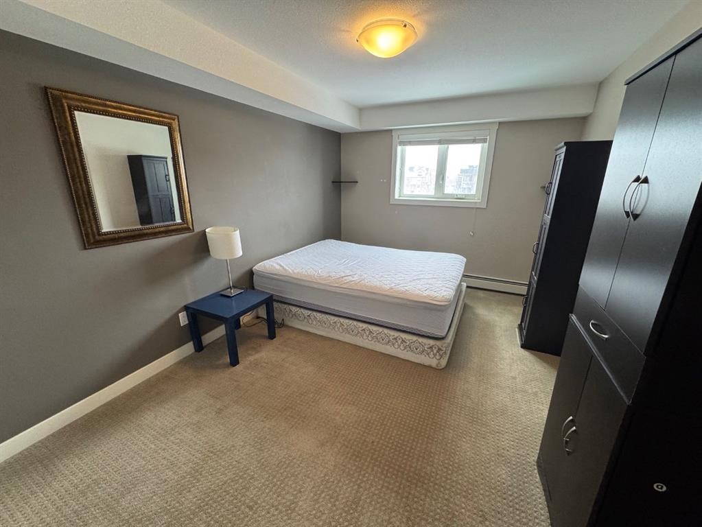201-111 Denholm Gate, Fort Mcmurray, AB - Indoor Photo Showing Bedroom