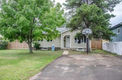 150 Leigh Crescent Fort Mcmurray, AB T9K 1K6