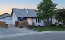 181 Waniandy Way Fort Mcmurray, AB T9H 5L8