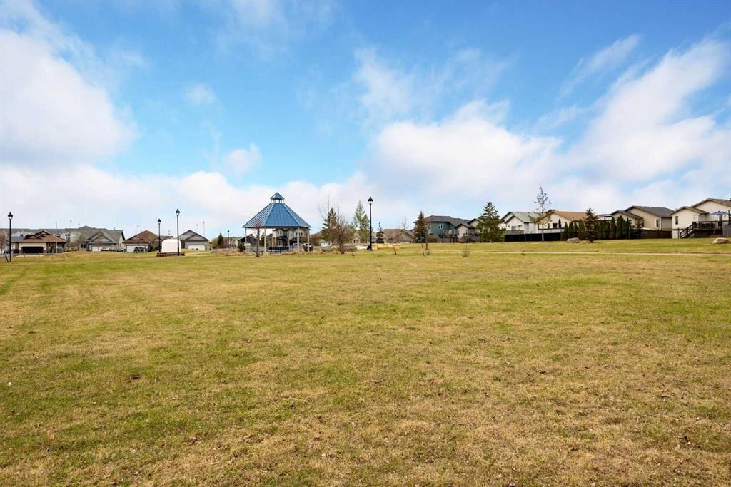 150 Pacific Crescent, Fort Mcmurray, AB - Outdoor