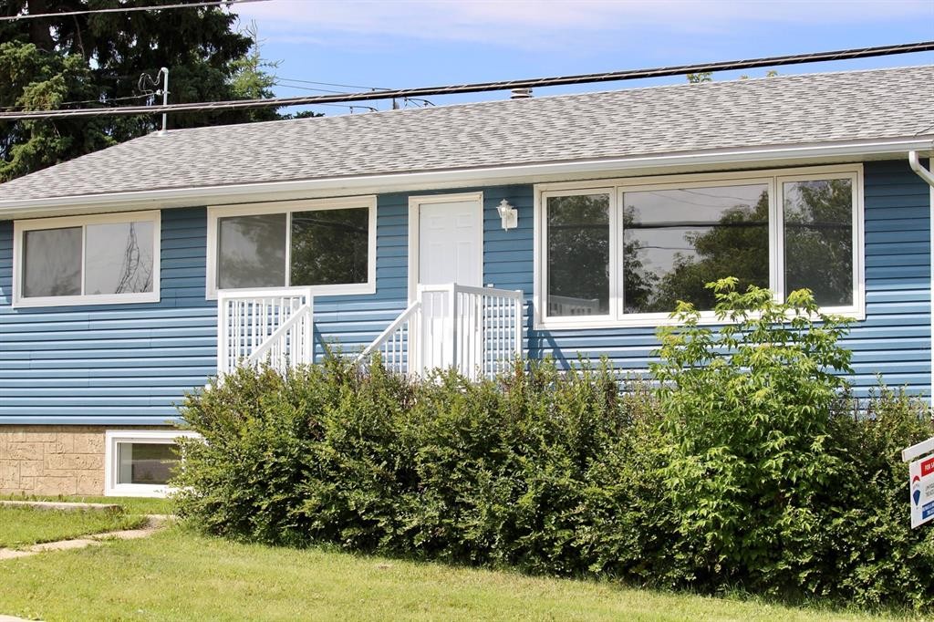 10301 101B Avenue, Lac La Biche, AB - Outdoor