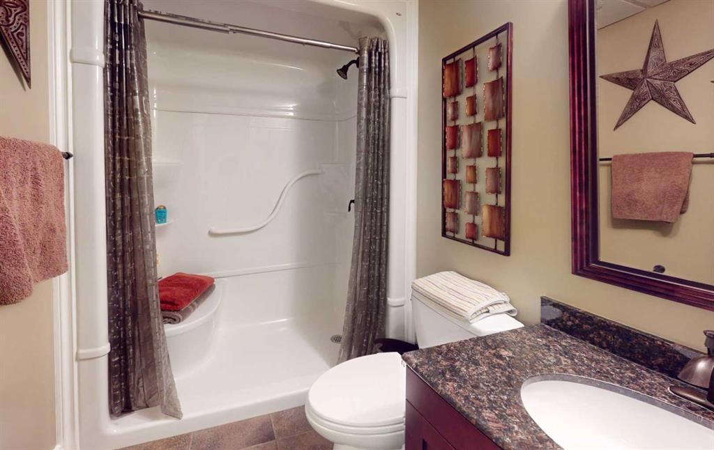 673078 Rr 185, Grassland, AB - Indoor Photo Showing Bathroom