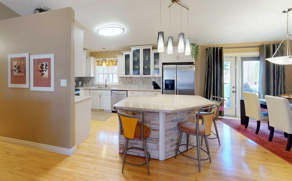 673078 Rr 185, Grassland, AB - Indoor