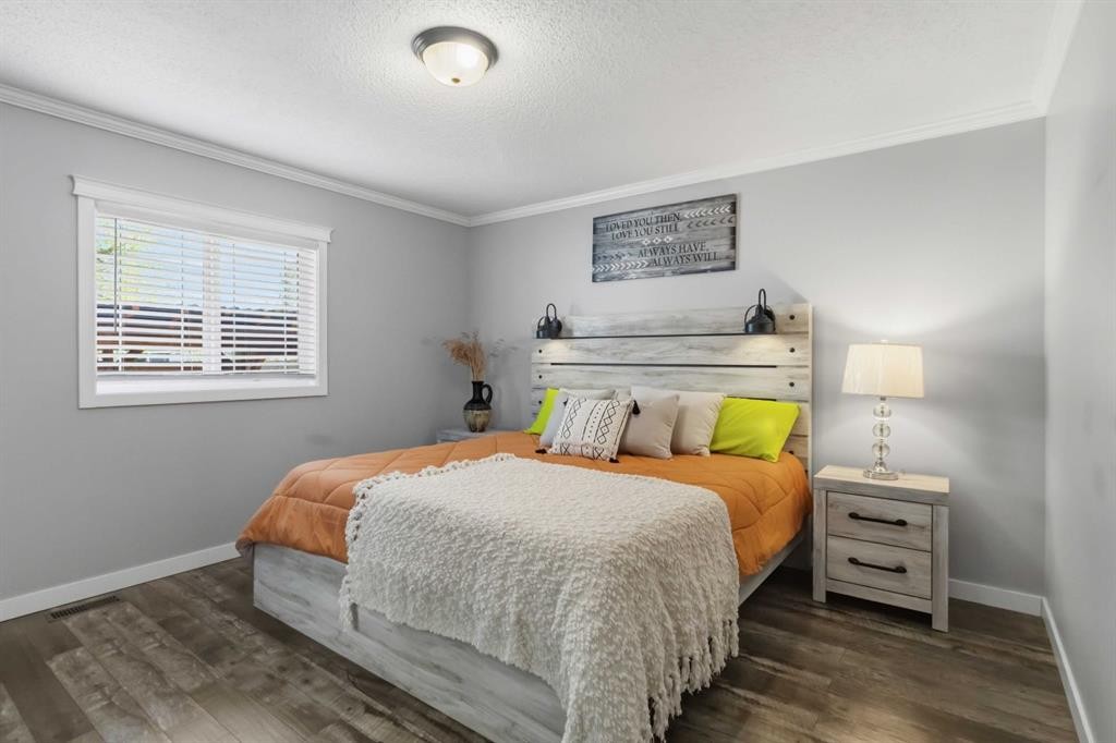 157 Gregoire Crescent, Fort Mcmurray, AB - Indoor Photo Showing Bedroom