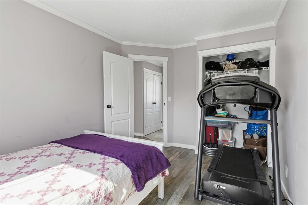 157 Gregoire Crescent, Fort Mcmurray, AB - Indoor Photo Showing Bedroom
