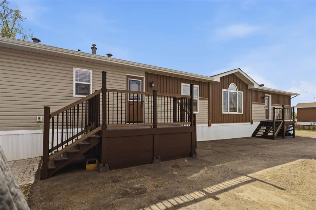 157 Gregoire Crescent, Fort Mcmurray, AB - Outdoor With Deck Patio Veranda With Exterior